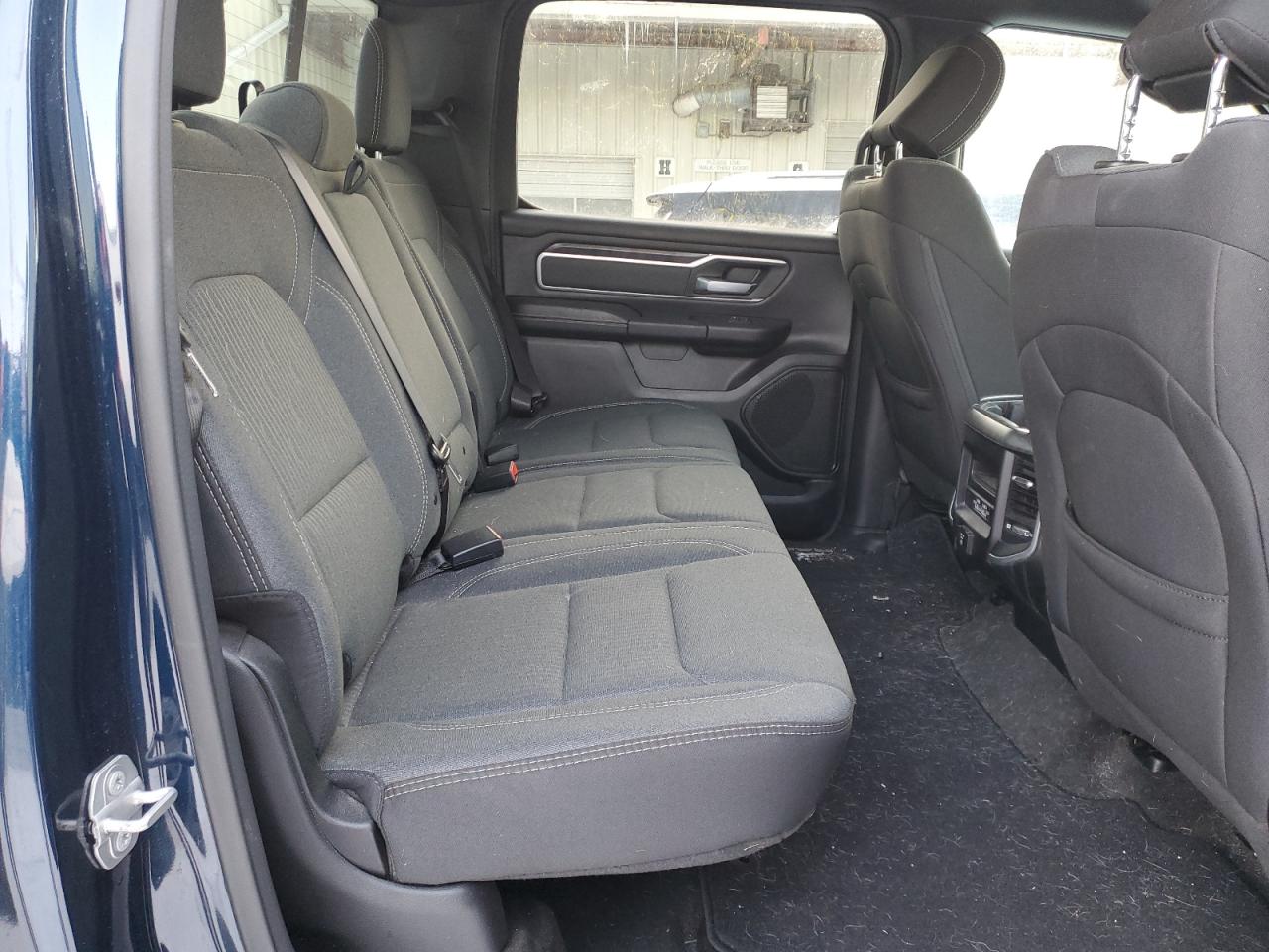 2021 RAM 1500 - Image 10