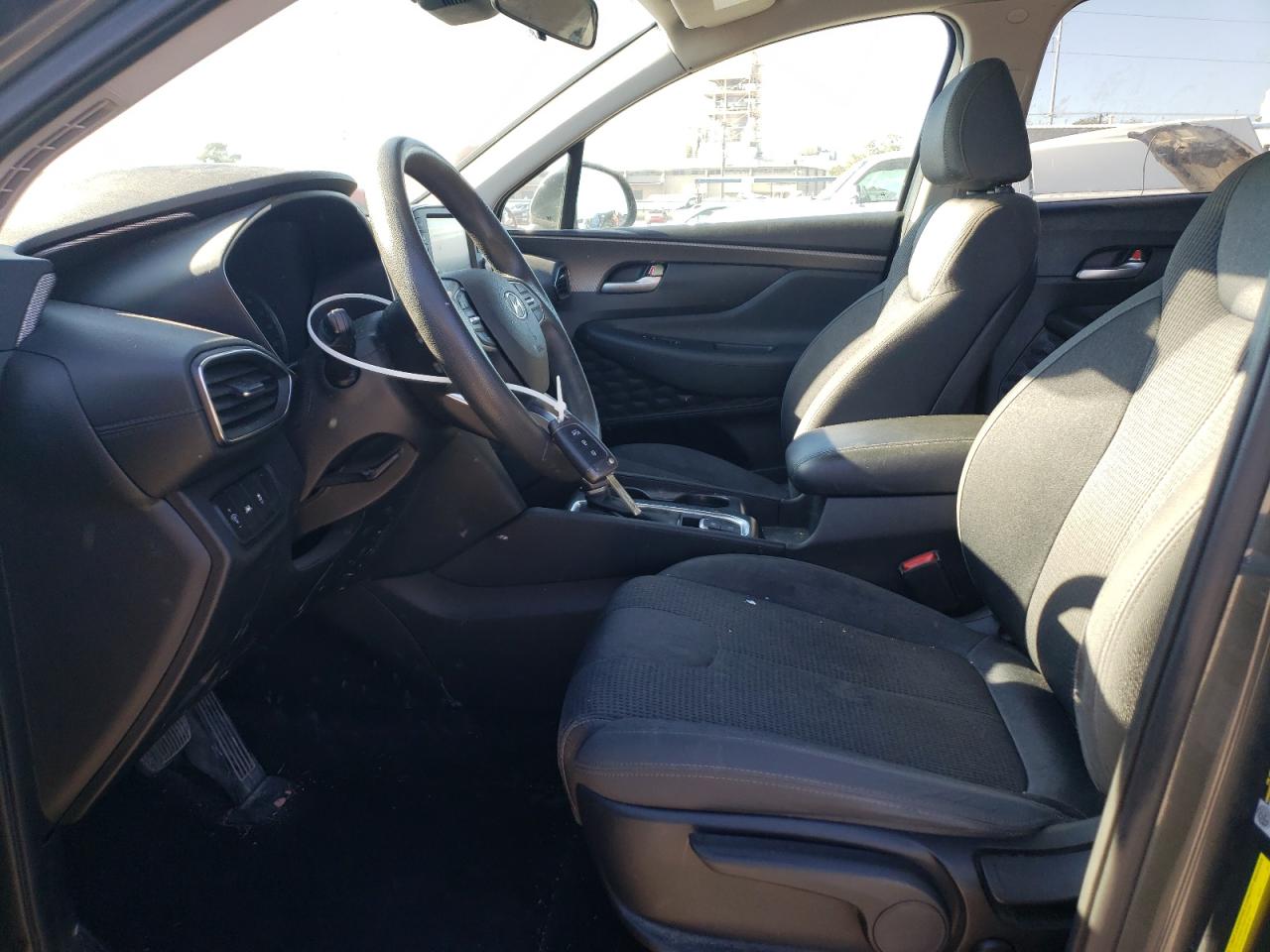 2020 Hyundai Santa Fe - Image 7