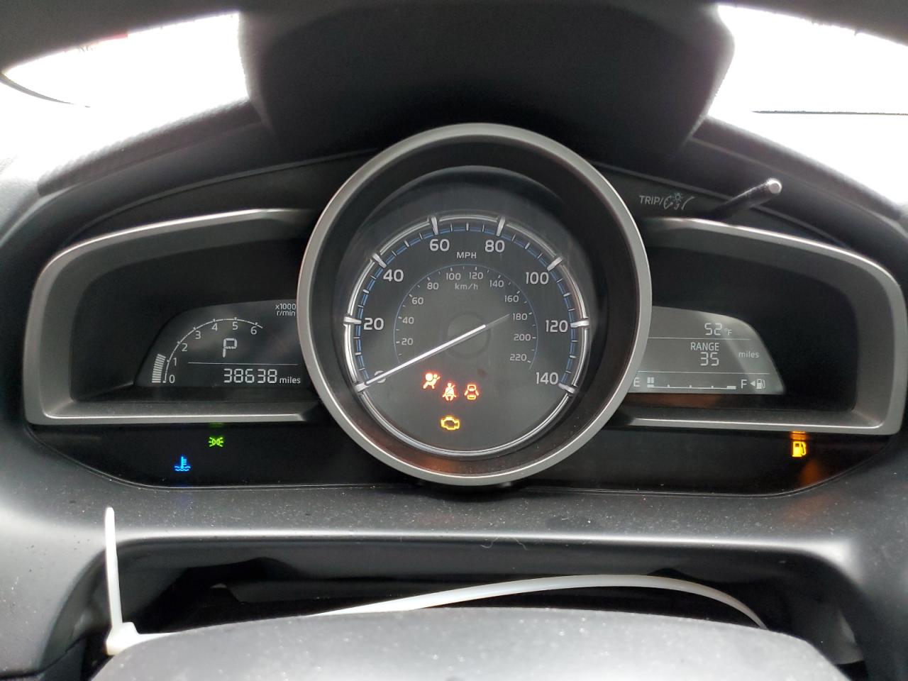 2020 Toyota Yaris - Image 9