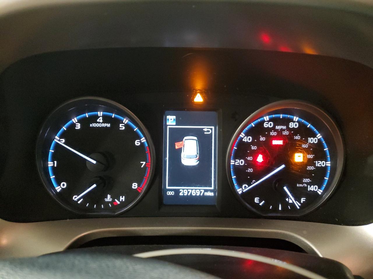 2017 Toyota RAV 4 - Image 9
