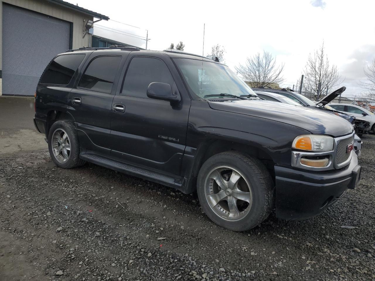 2006 GMC Yukon - Image 4