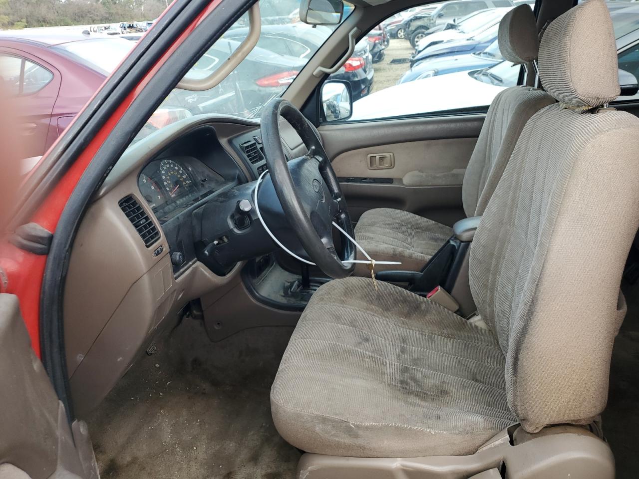 2000 Toyota 4Runner - Image 7