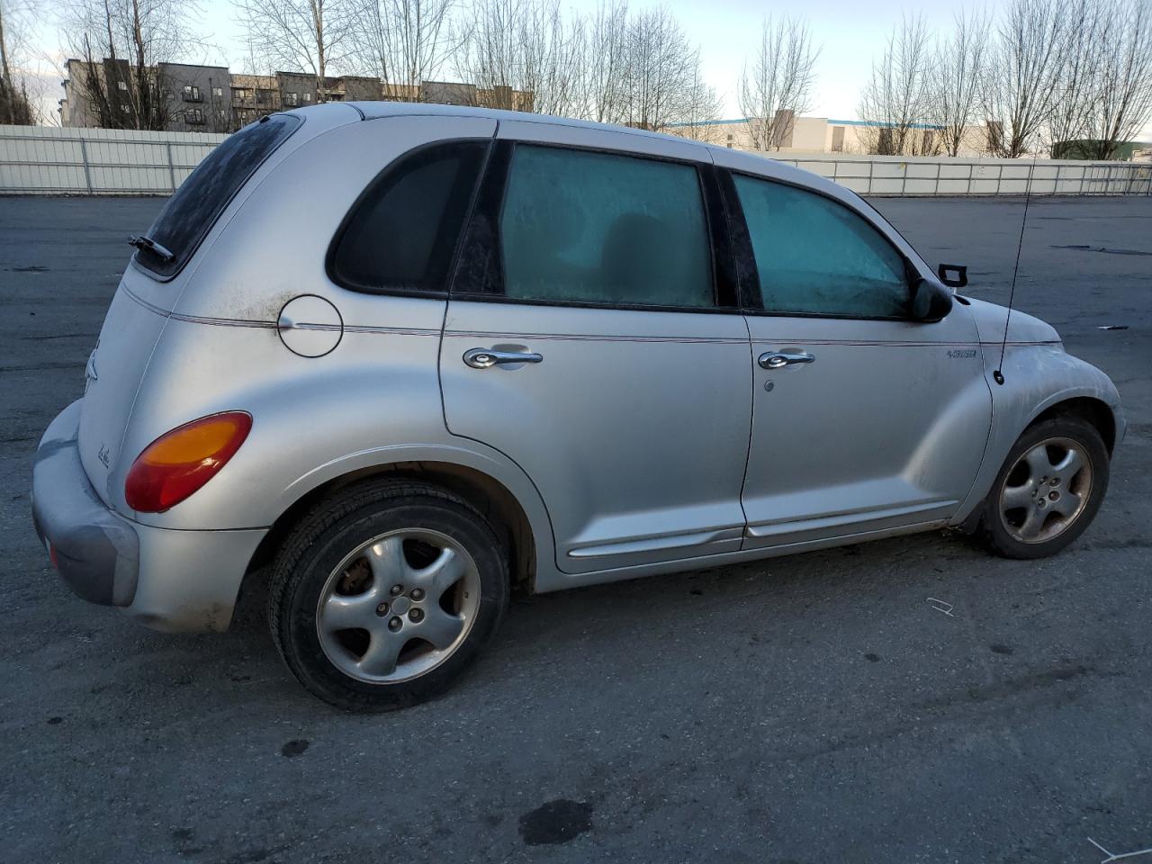 2002 Chrysler PT Cruiser - Image 3