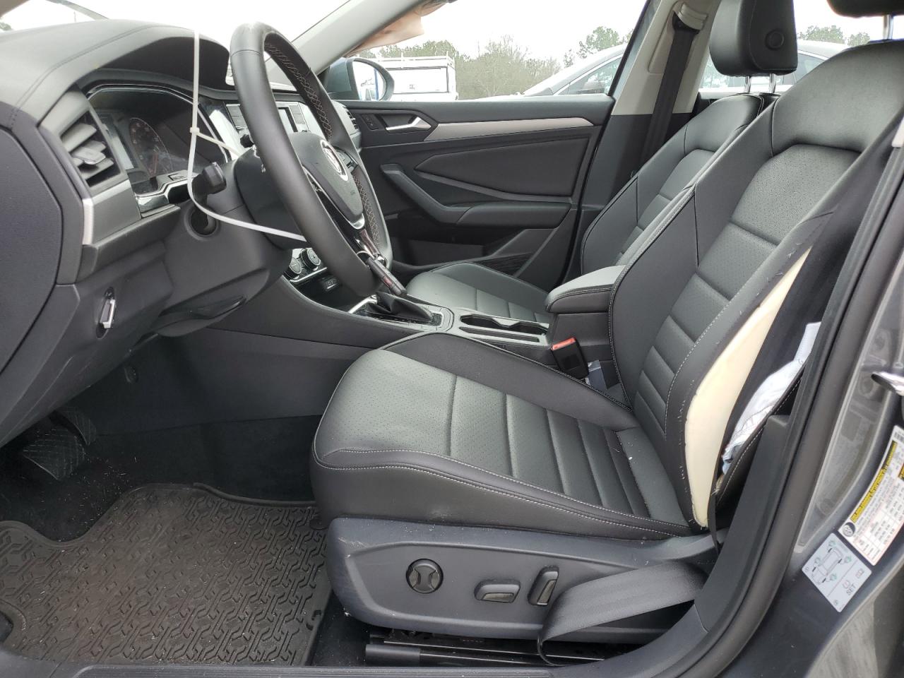 2021 Volkswagen Jetta - Image 7
