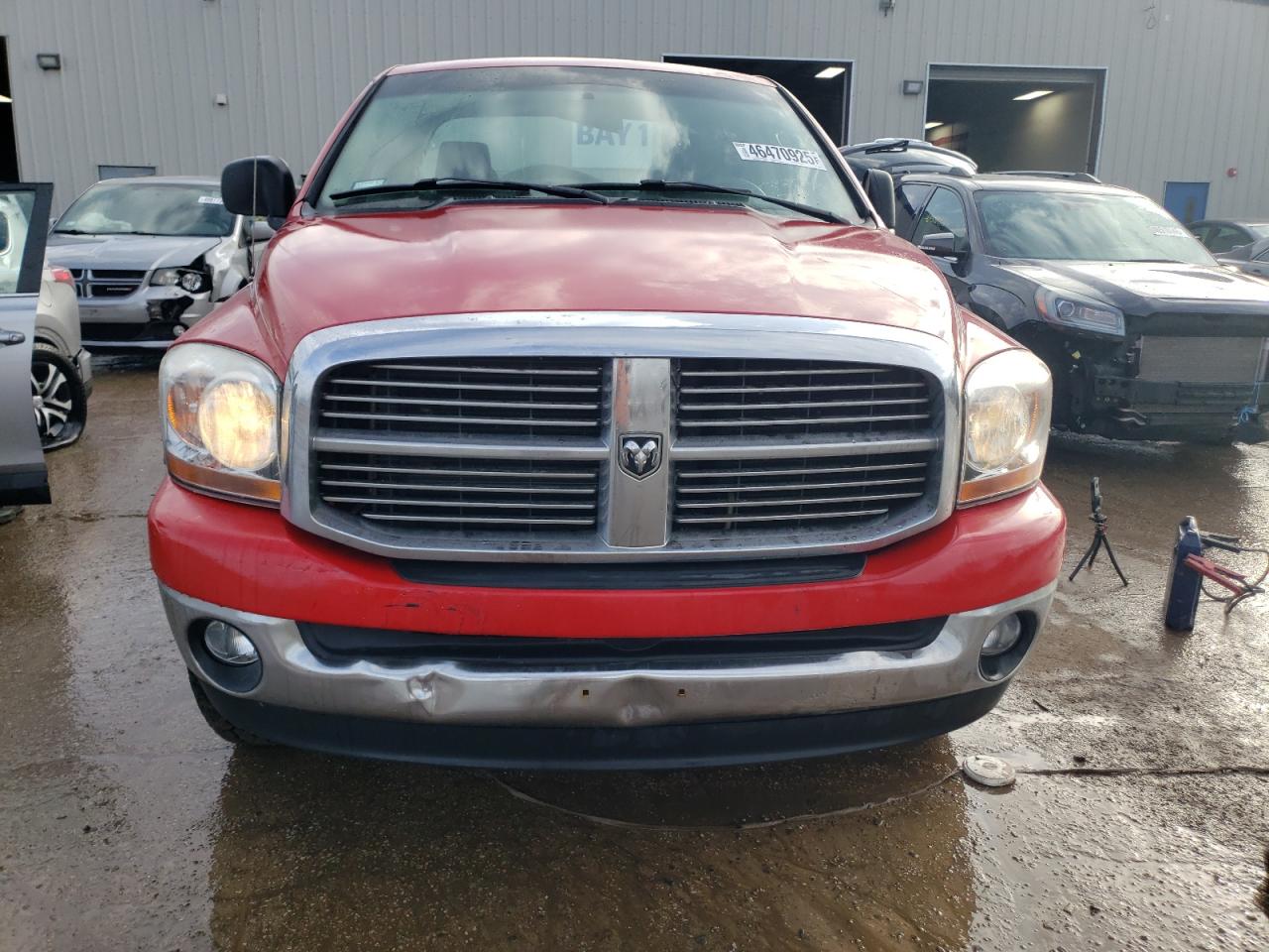 2006 Dodge RAM - Image 5