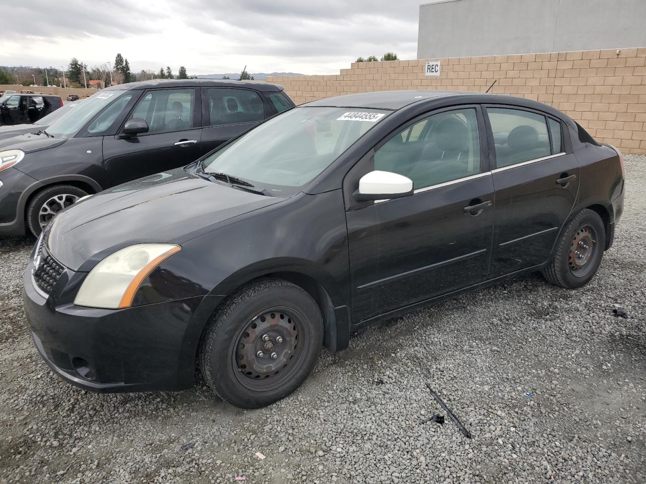 2009 Nissan Sentra - Image 1