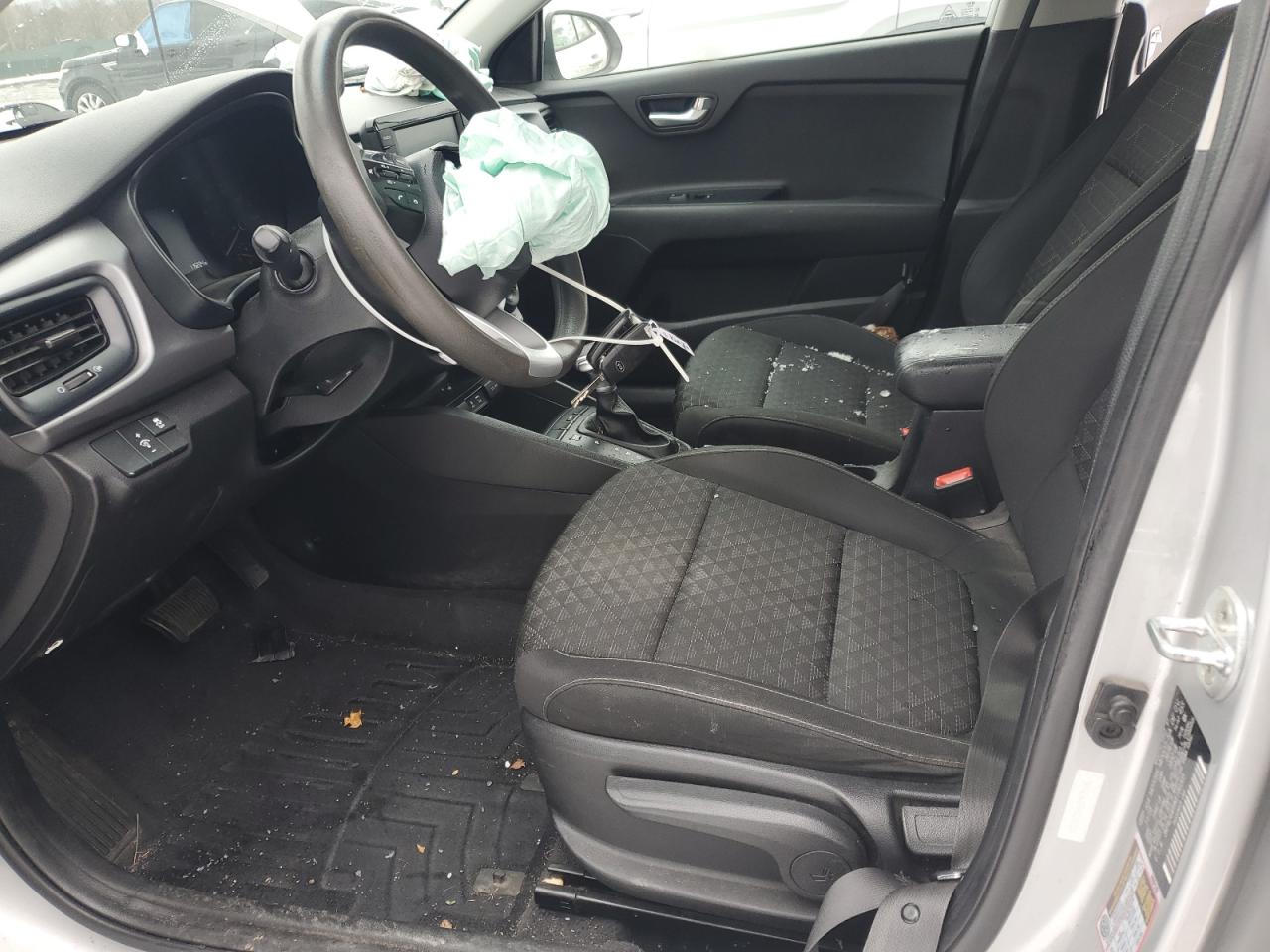 2019 Kia Rio - Image 7