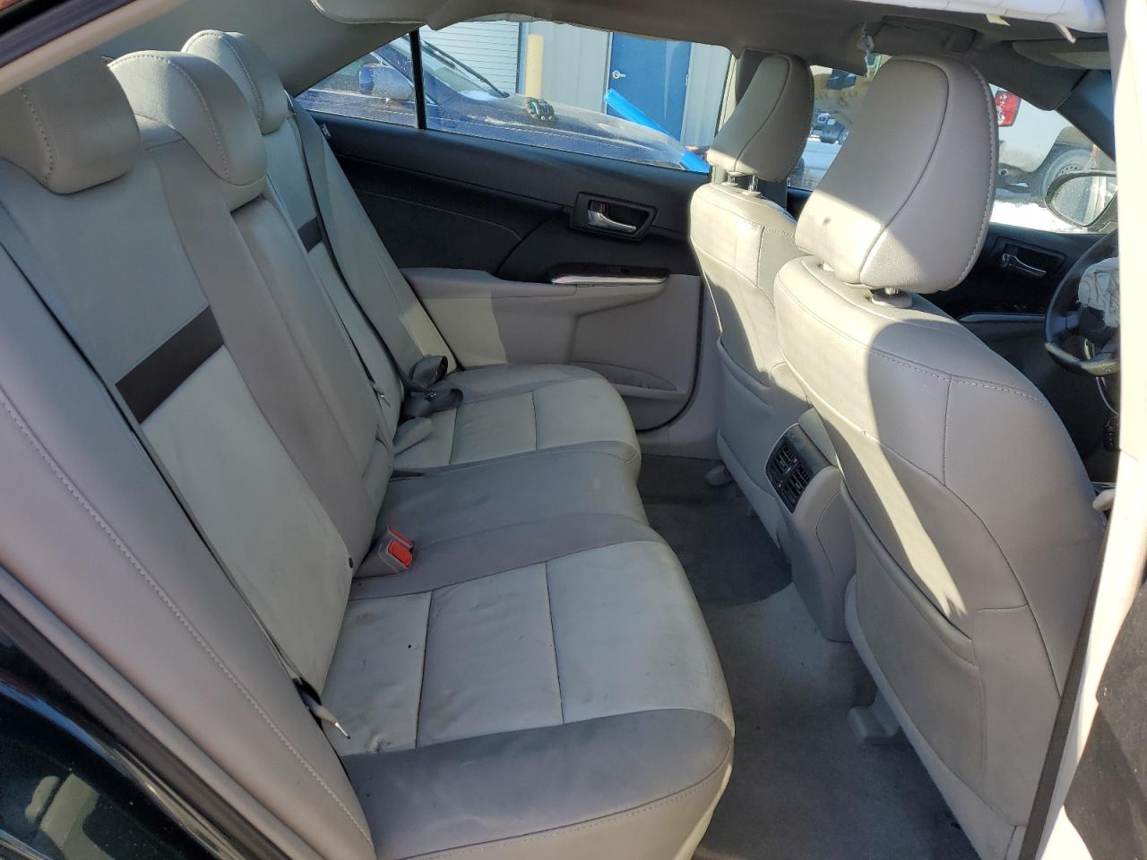 2013 Toyota Camry - Image 10
