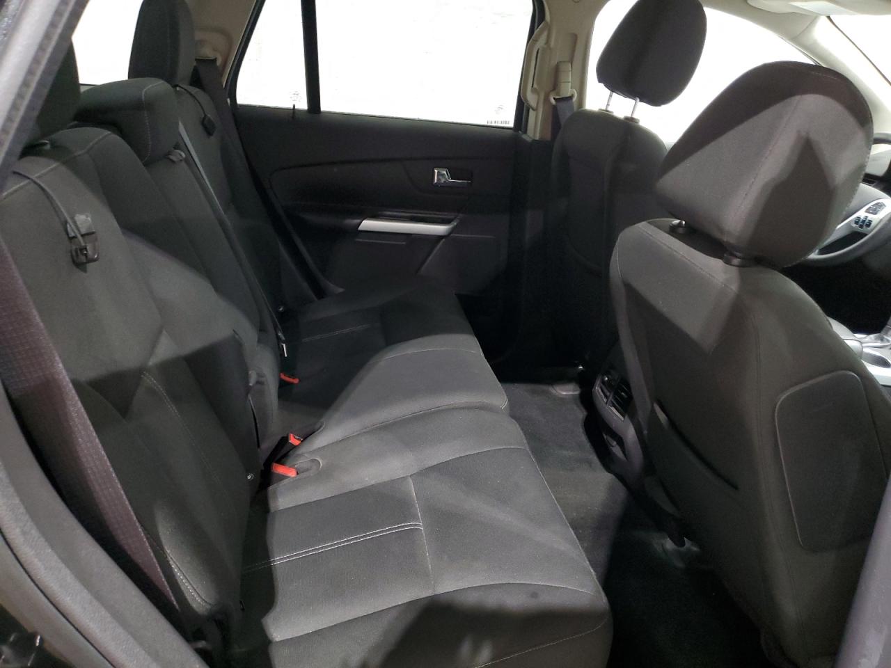 2014 Ford Edge - Image 10