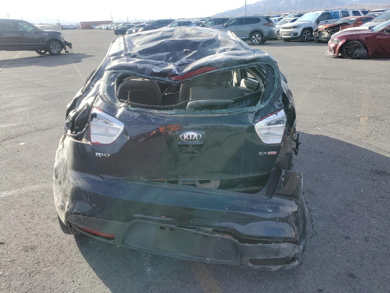 2015 Kia Rio - Image 6