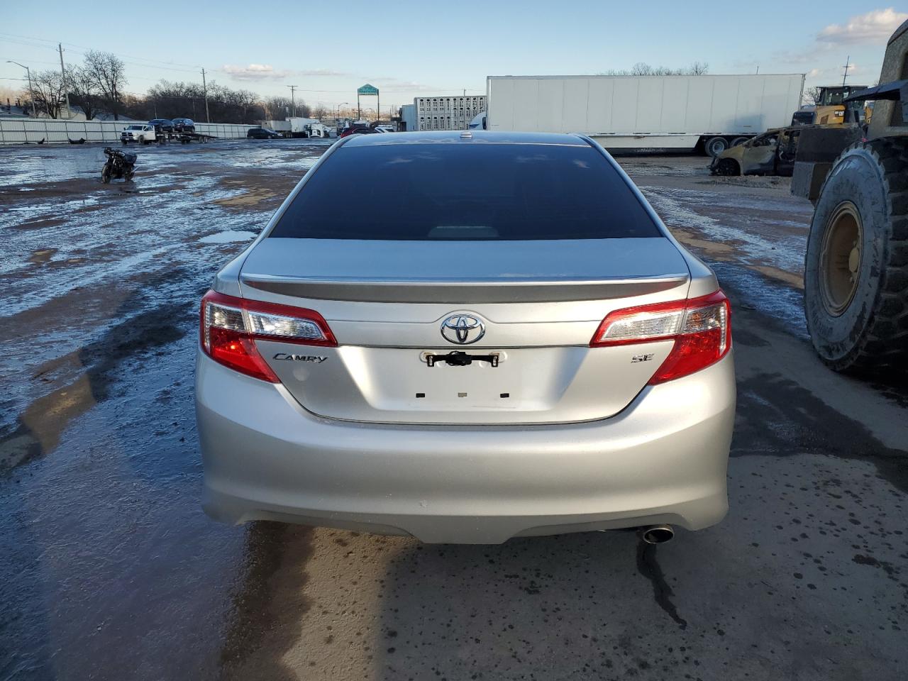 2012 Toyota Camry - Image 6