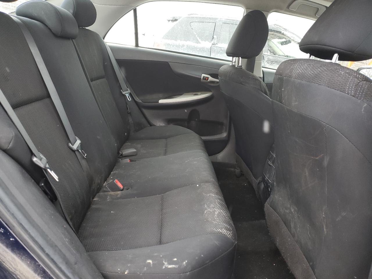 2011 Toyota Corolla - Image 10