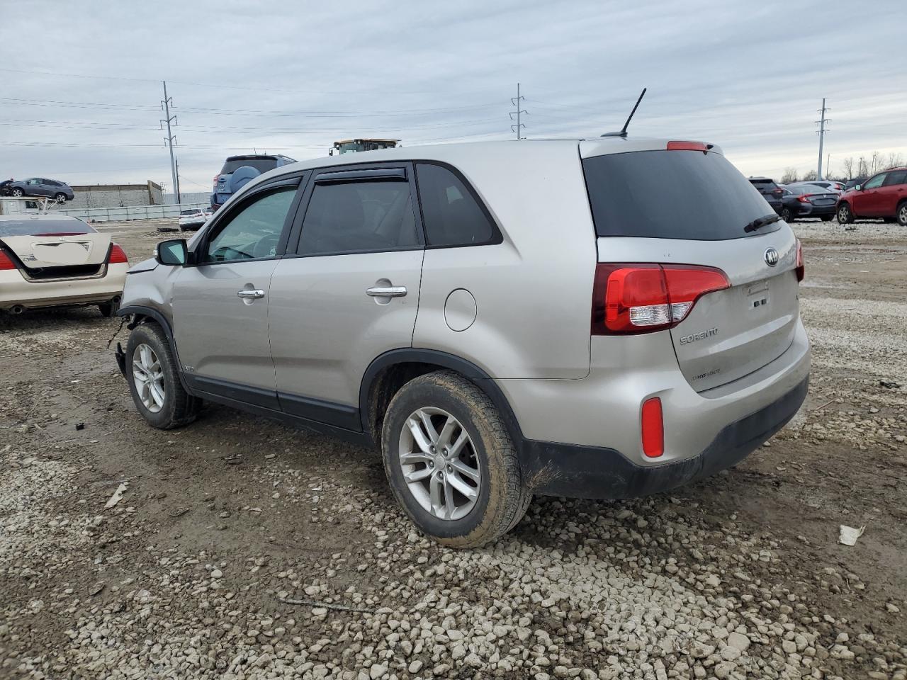 2015 Kia Sorento - Image 2