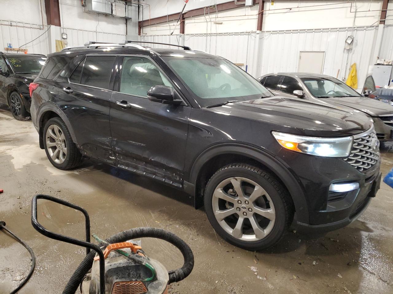 2020 Ford Explorer - Image 4
