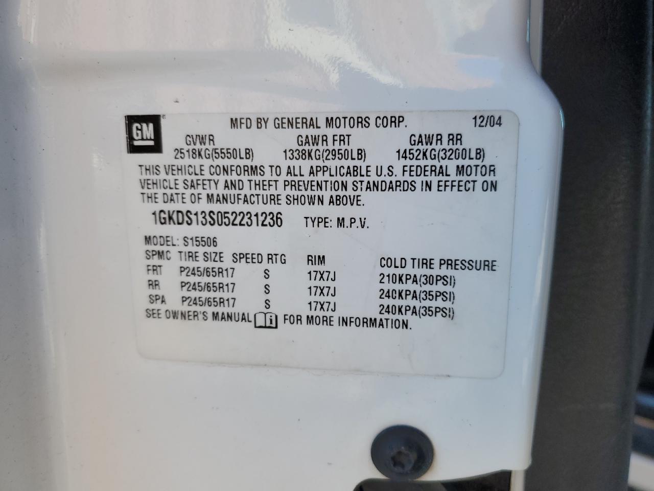 2005 GMC Envoy - Image 14