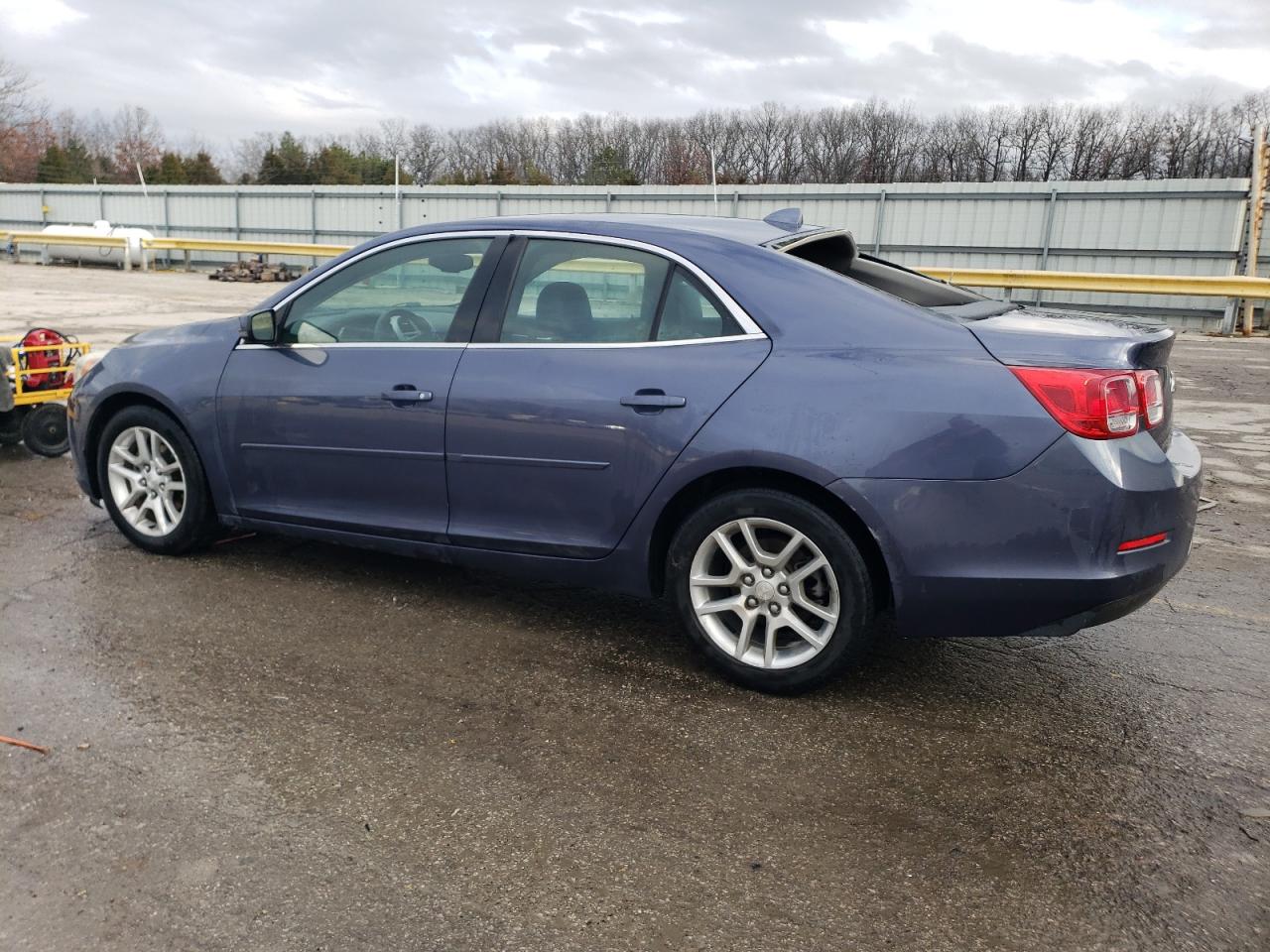 2013 Chevrolet Malibu - Image 2