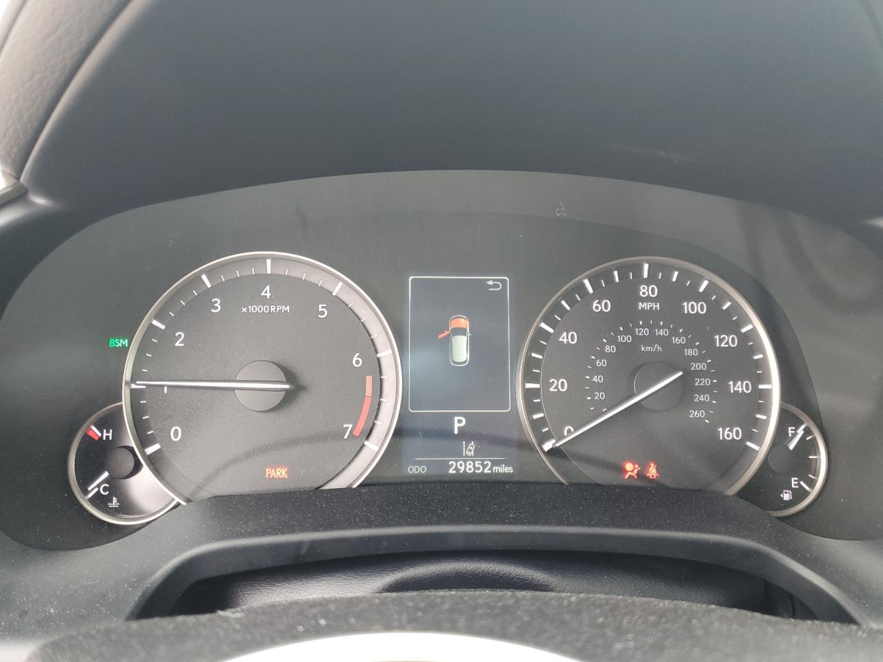 2022 Lexus RX - Image 9