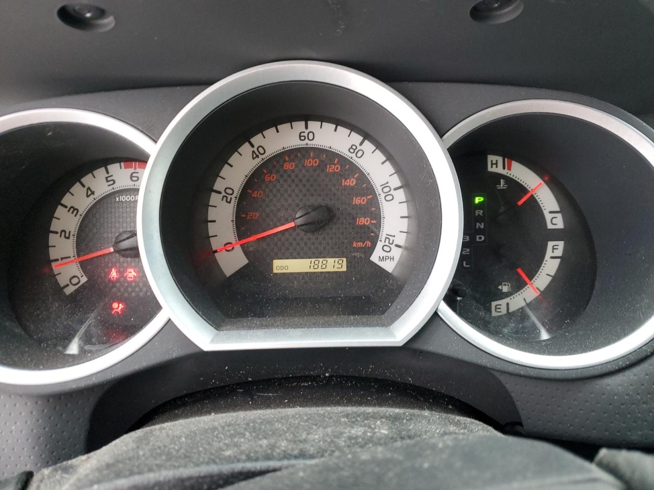 2013 Toyota Tacoma - Image 9