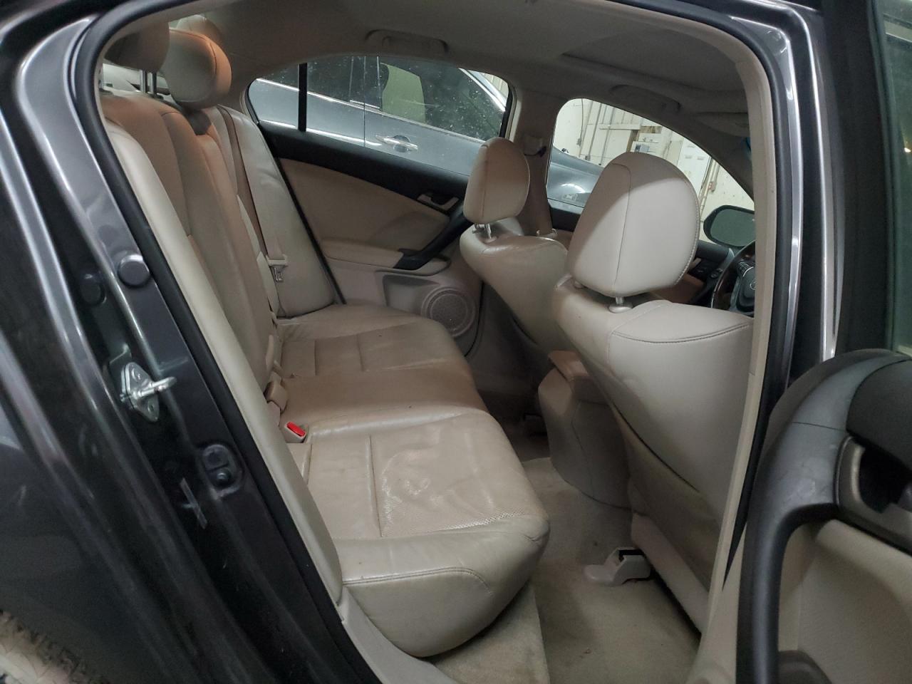 2010 Acura TSX - Image 10