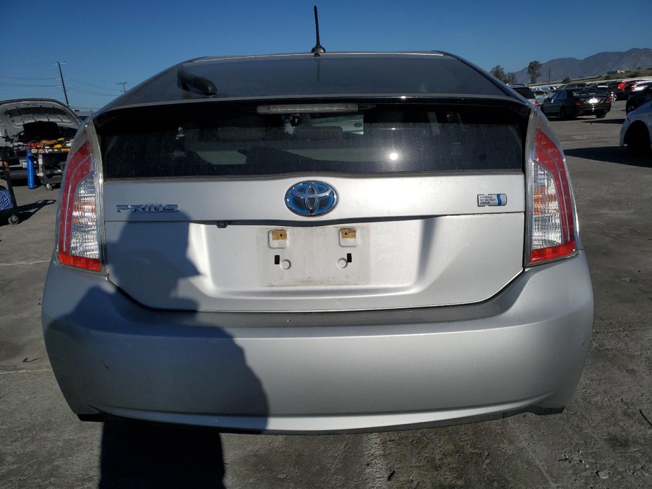 2015 Toyota Prius - Image 6