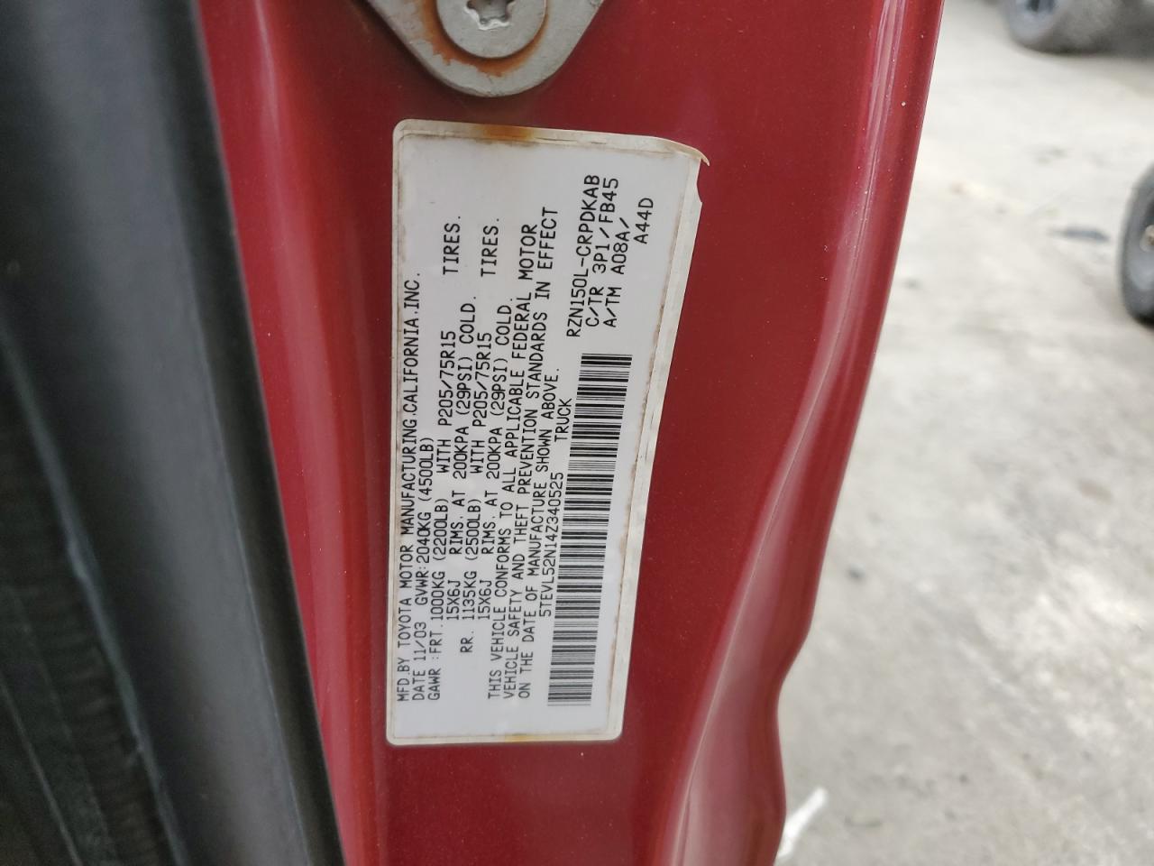 2004 Toyota Tacoma - Image 12