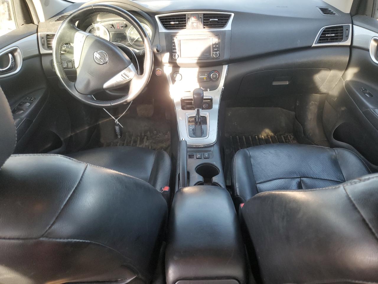 2015 Nissan Sentra - Image 8
