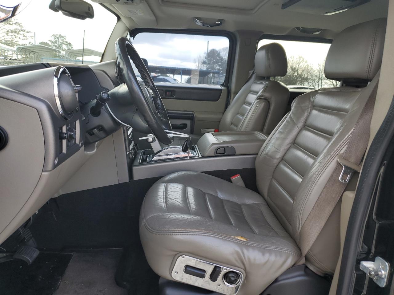 2004 Hummer H2 - Image 7
