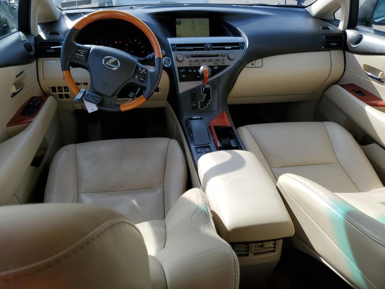 2010 Lexus RX - Image 8