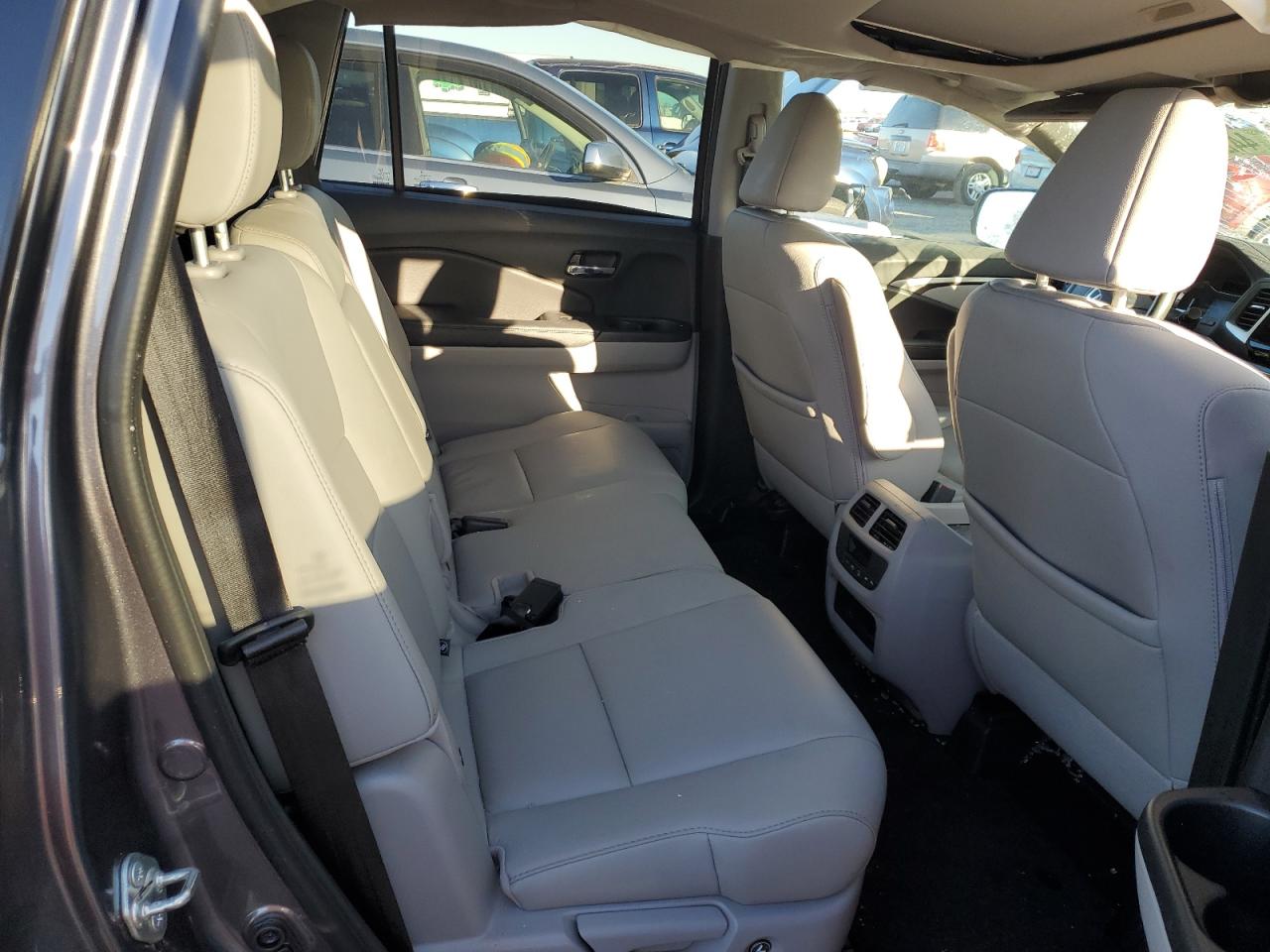 2016 Honda Pilot - Image 10