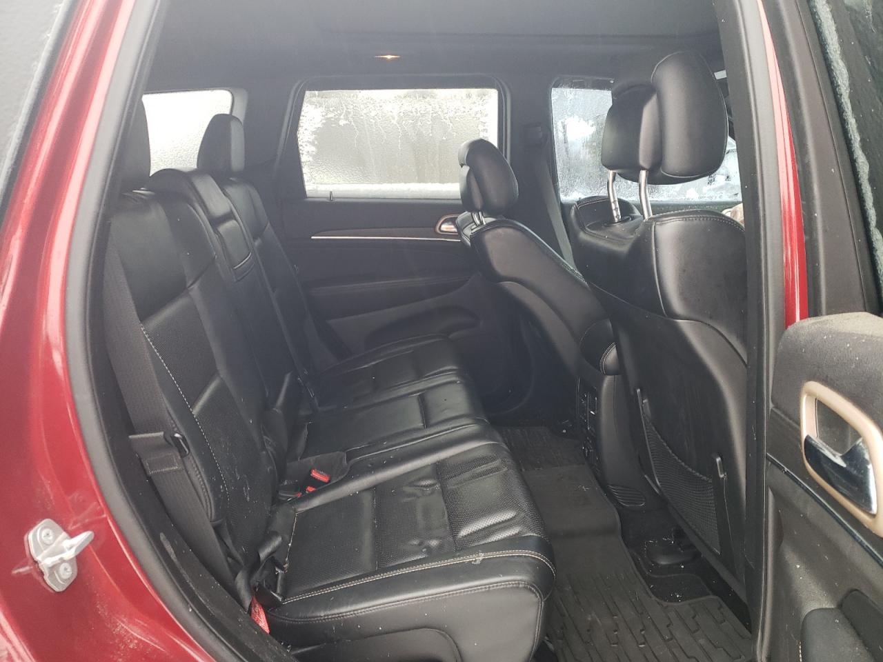 2015 Jeep Grand Cherokee - Image 11