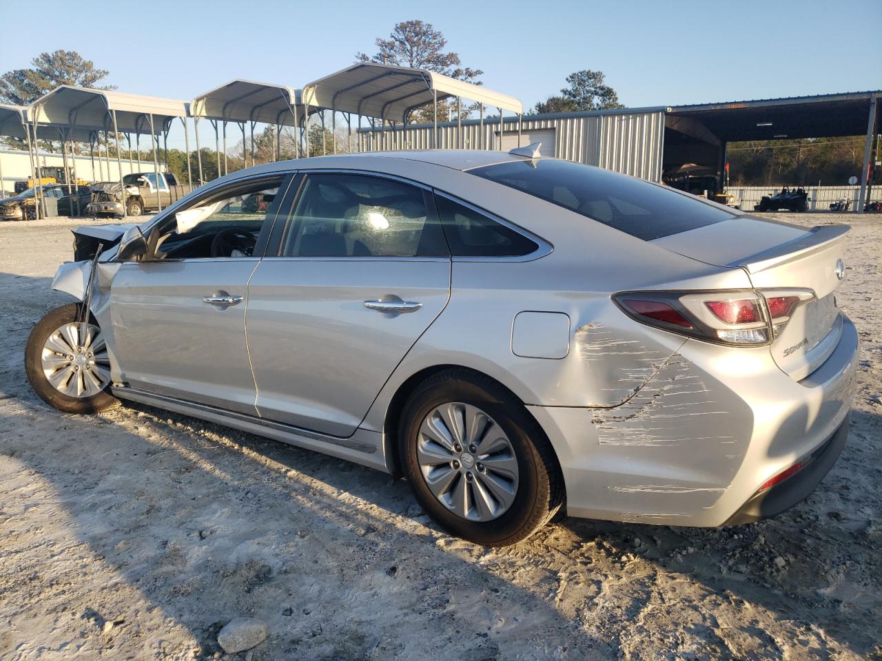 2016 Hyundai Sonata - Image 2