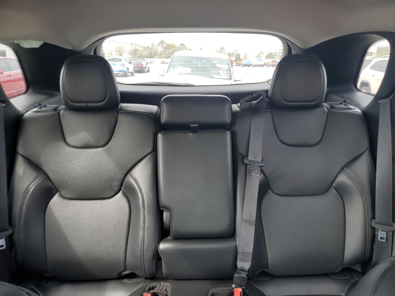 2020 Jeep Grand Cherokee - Image 10