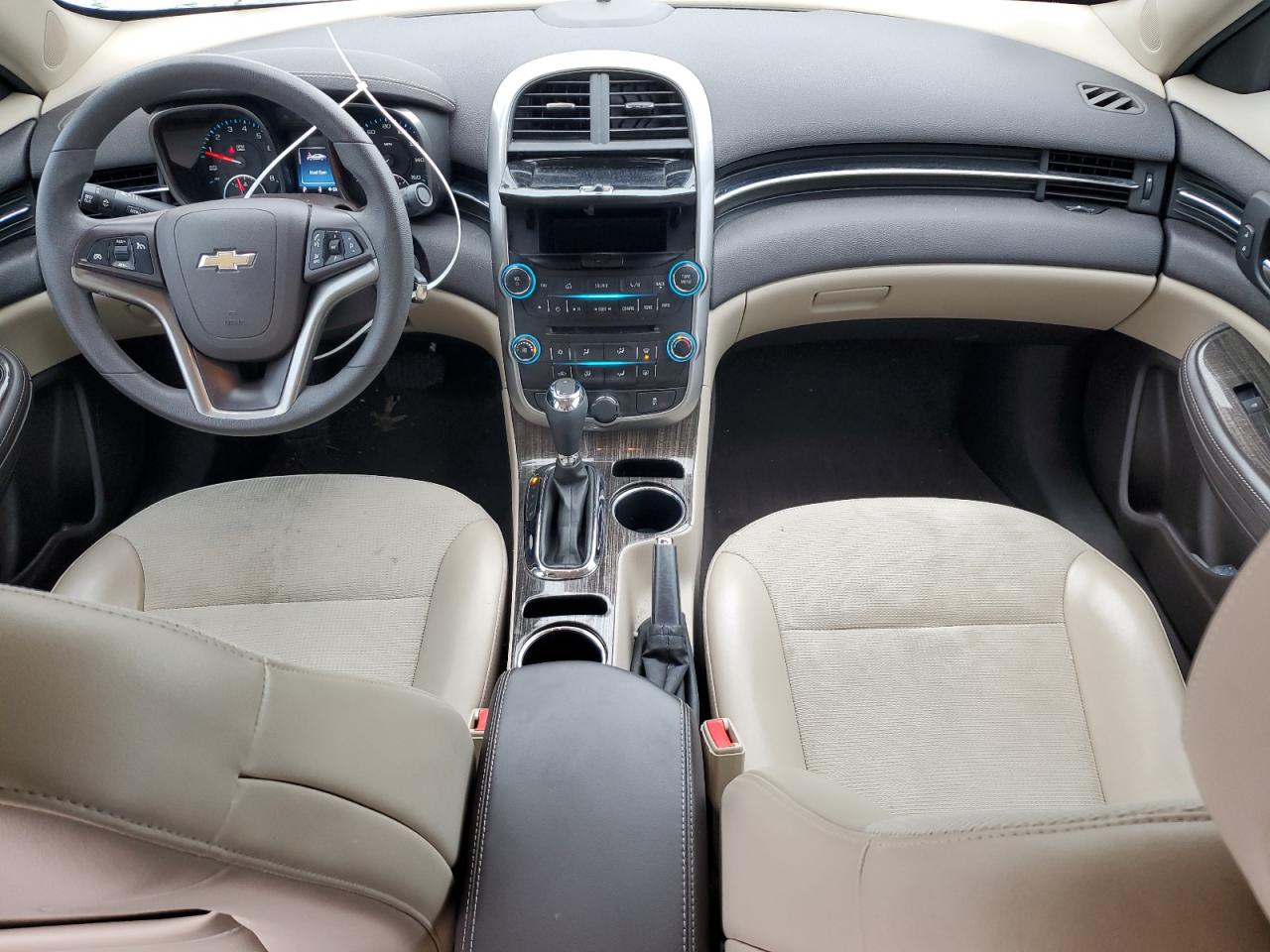 2015 Chevrolet Malibu - Image 8