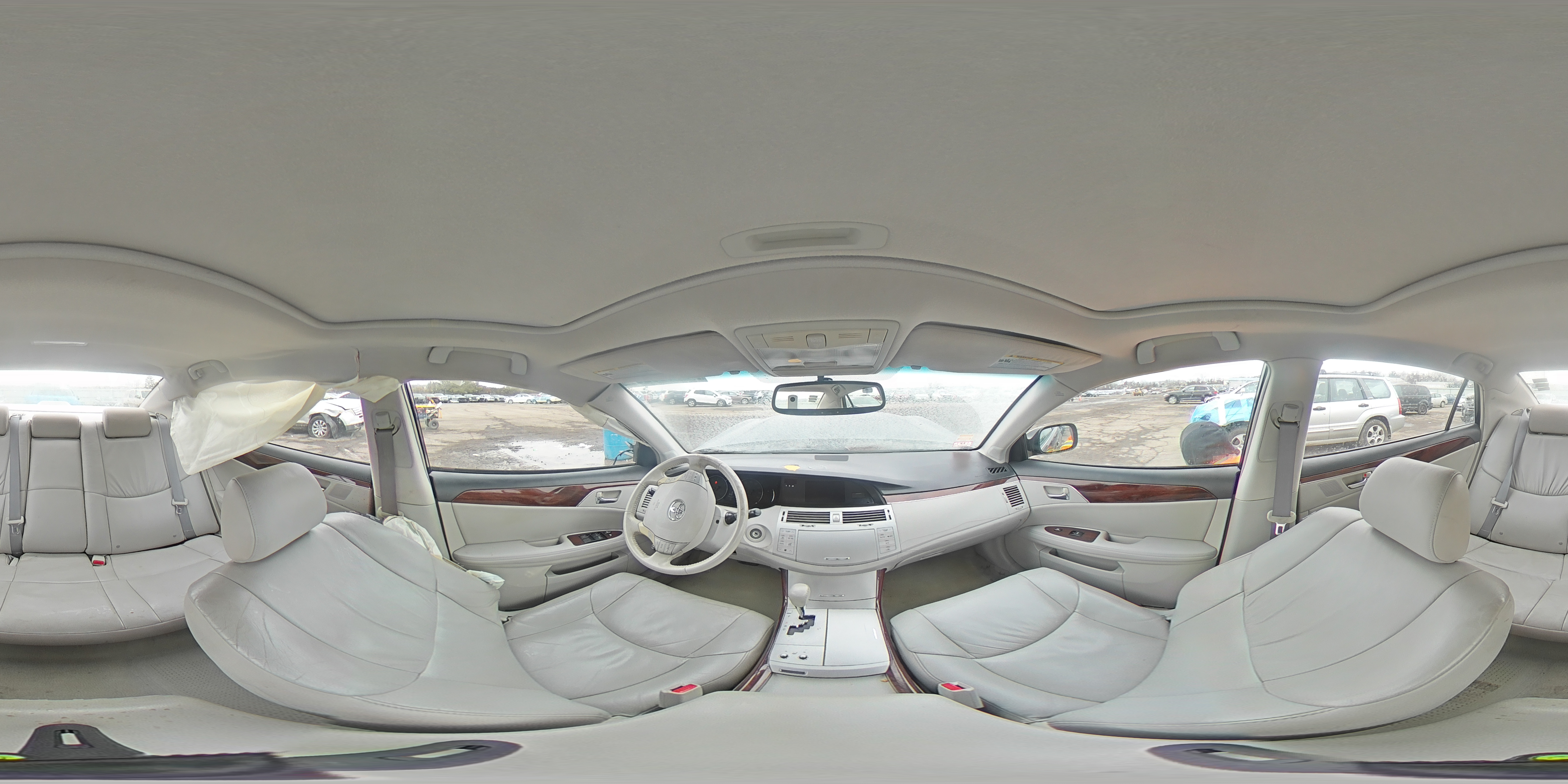 2008 Toyota Avalon - Image 13