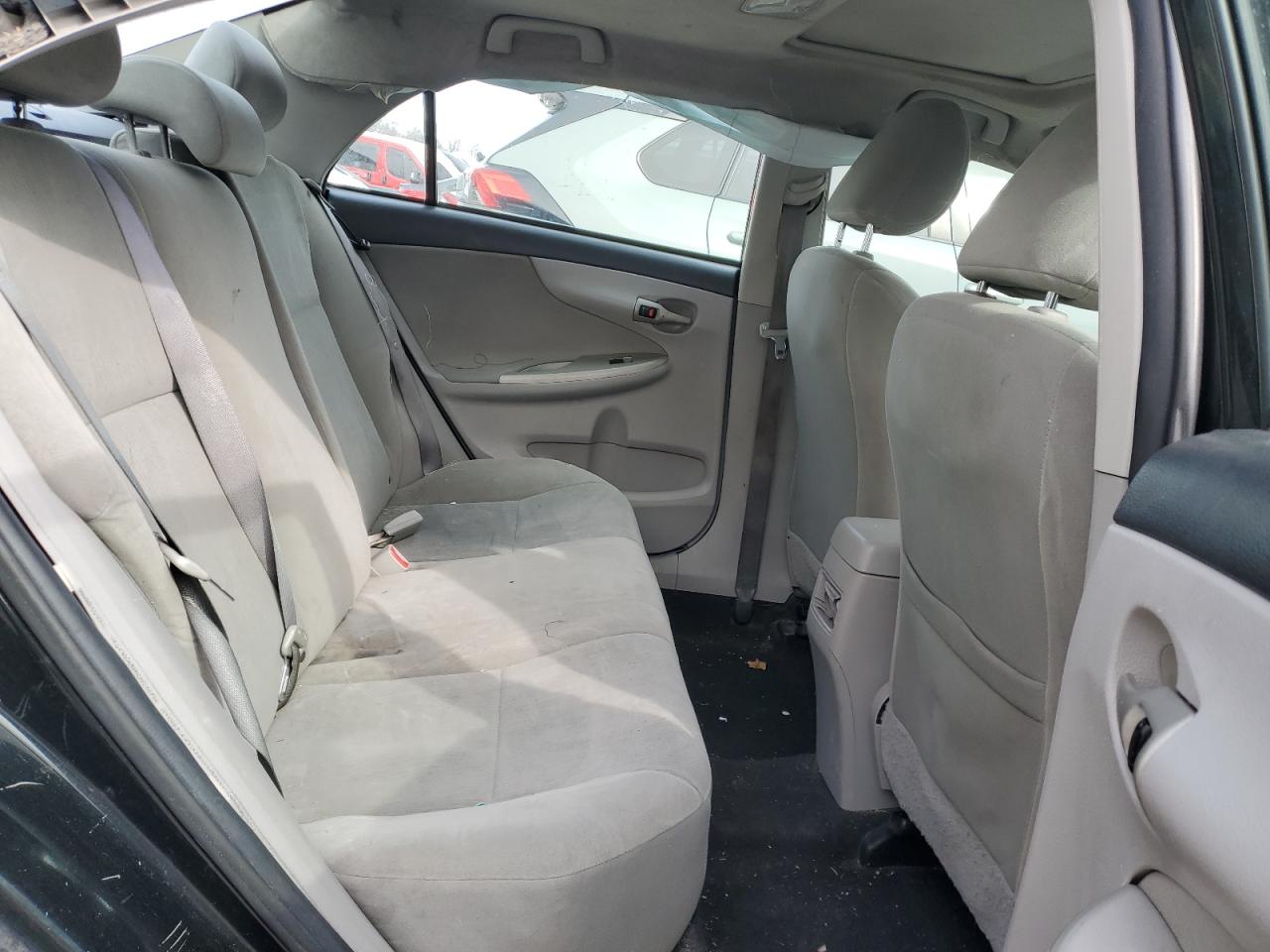 2011 Toyota Corolla - Image 10