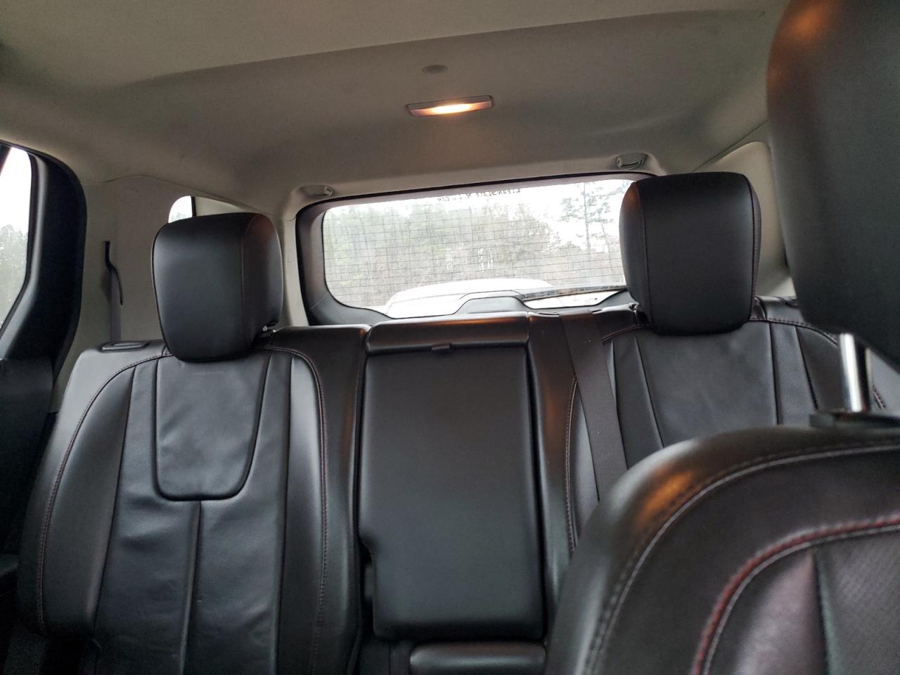 2015 GMC Terrain - Image 10