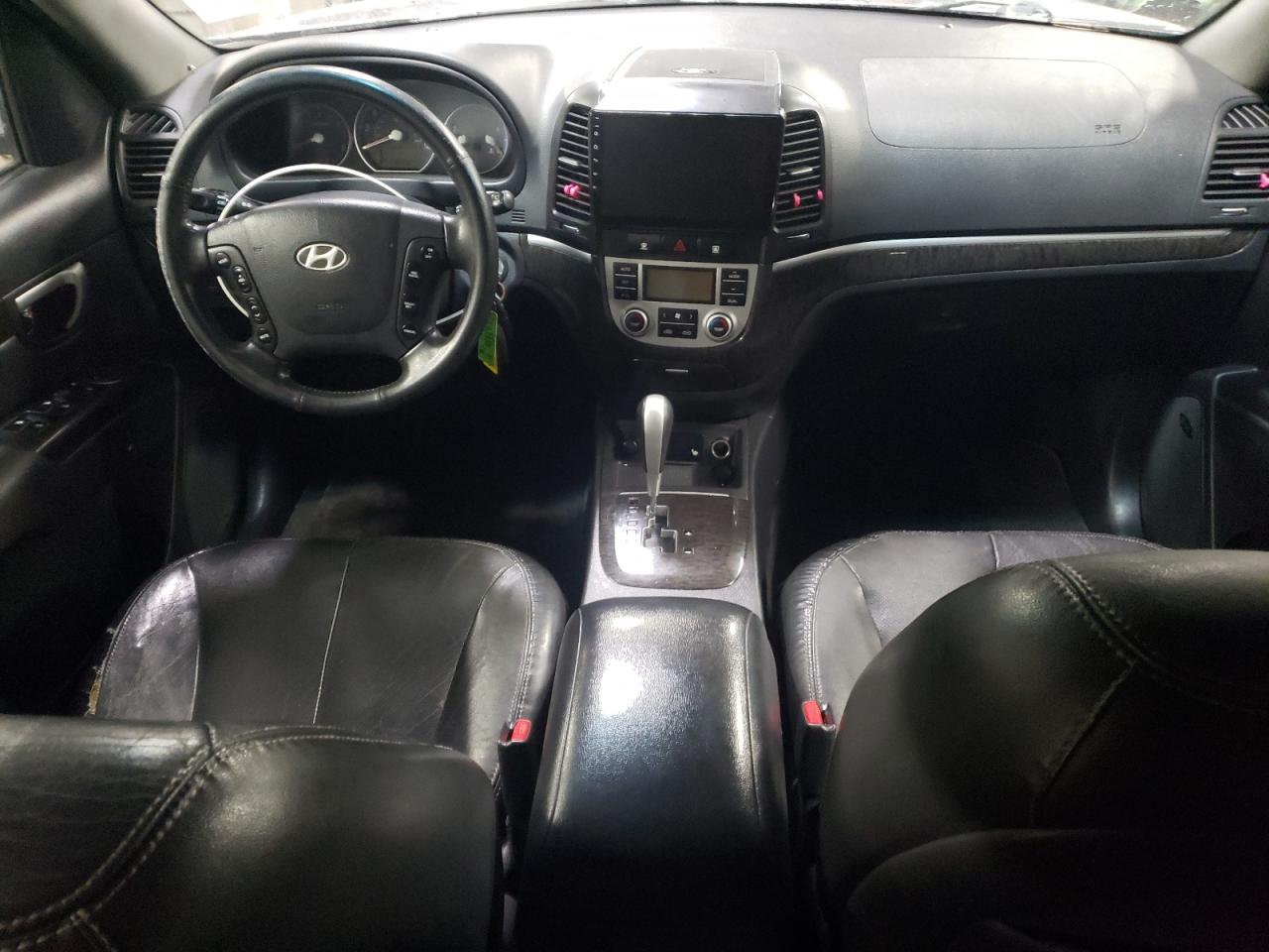 2008 Hyundai Santa Fe - Image 8