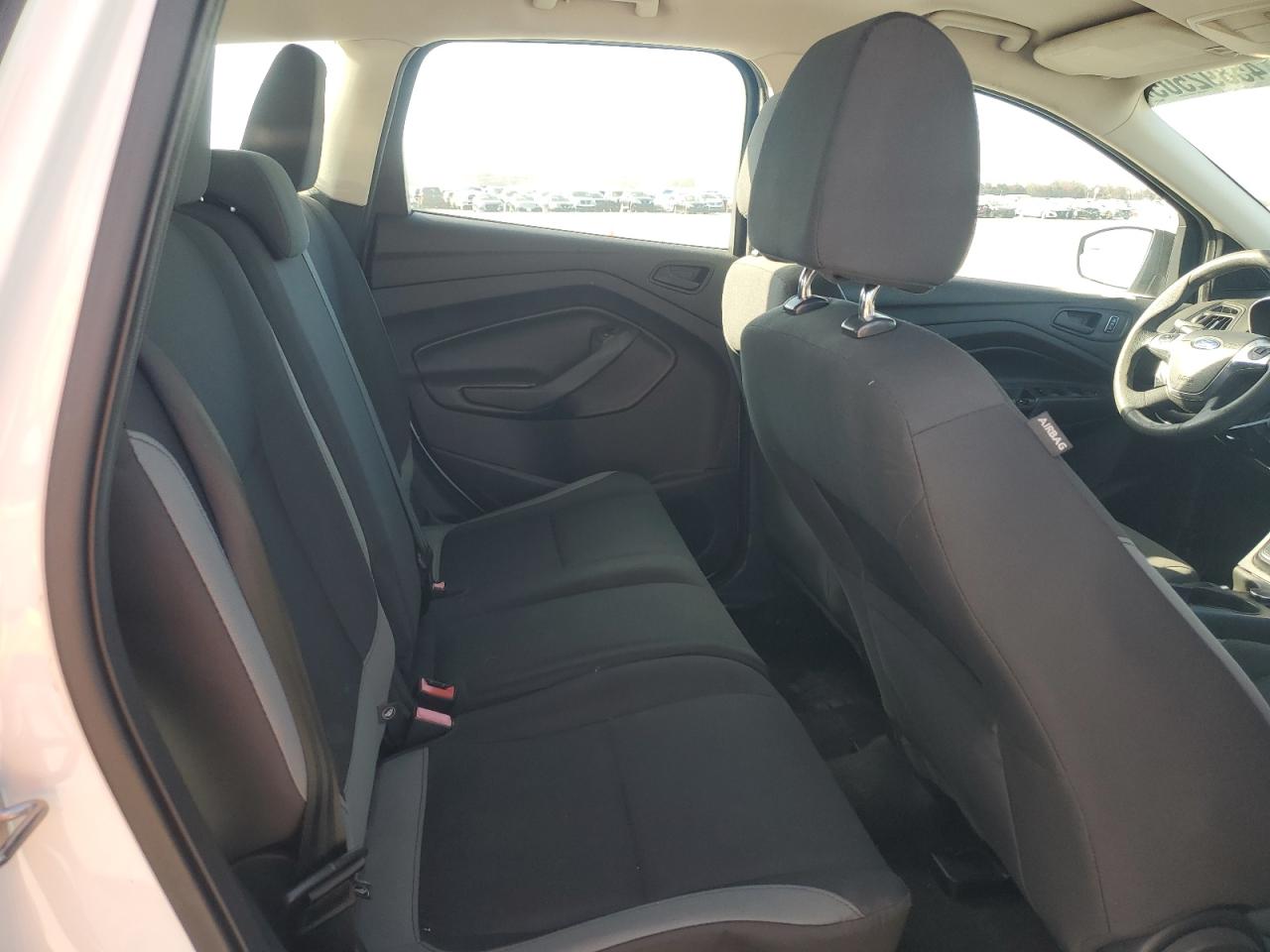 2015 Ford Escape - Image 11
