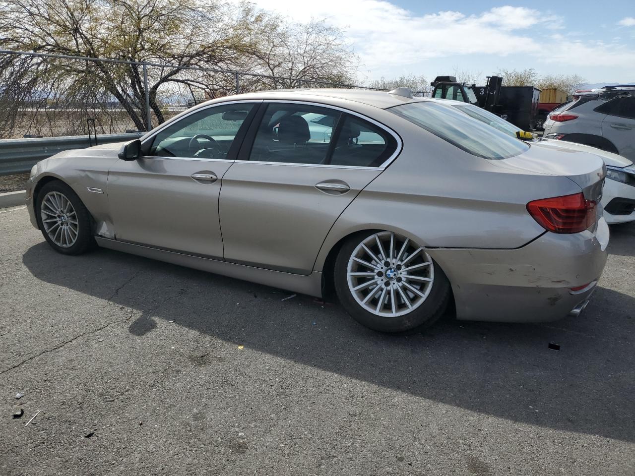 2014 BMW 5er - Image 2