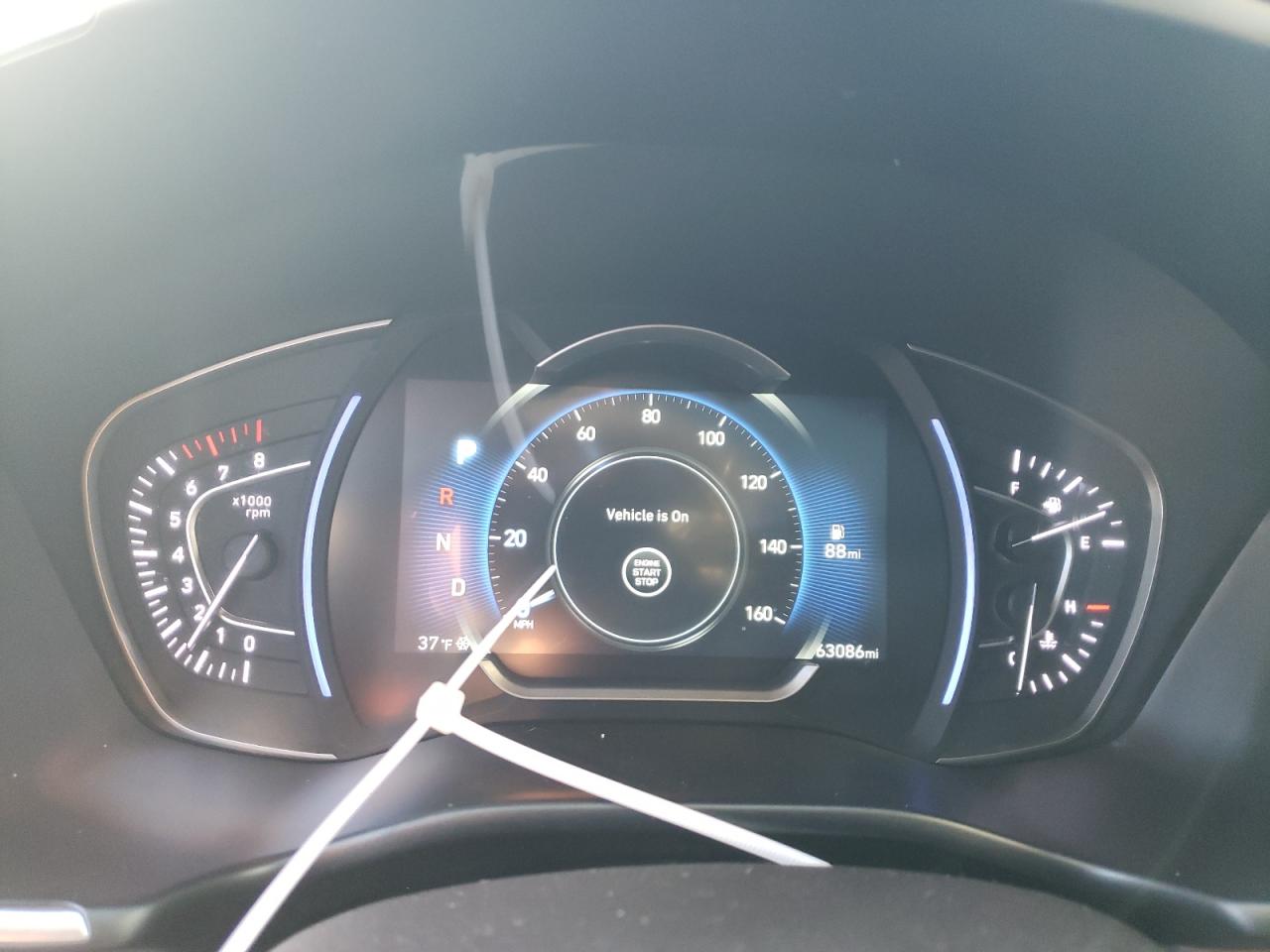 2020 Hyundai Santa Fe - Image 9