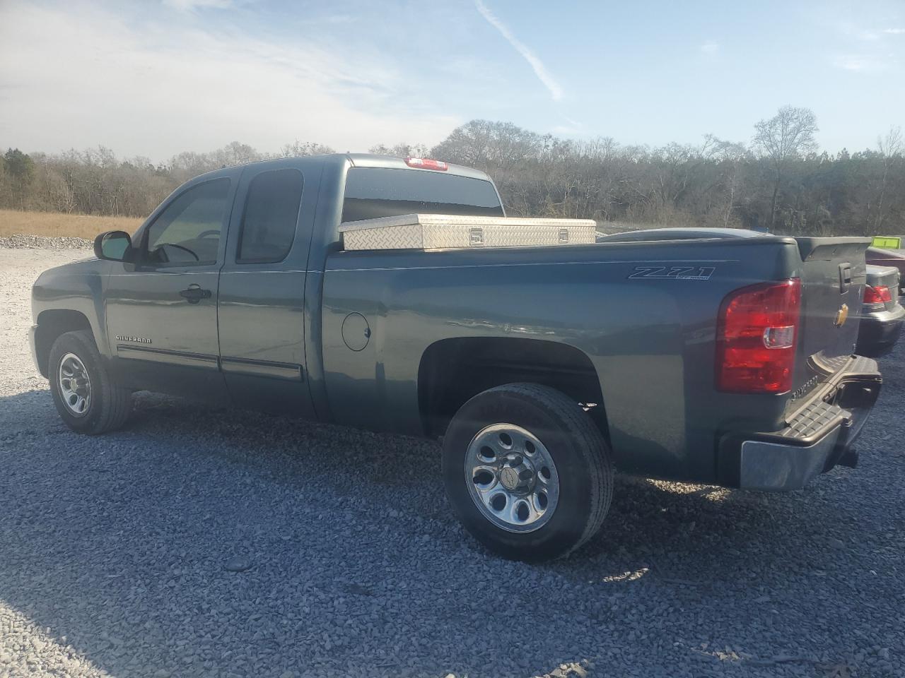 2013 Chevrolet Silverado - Image 2