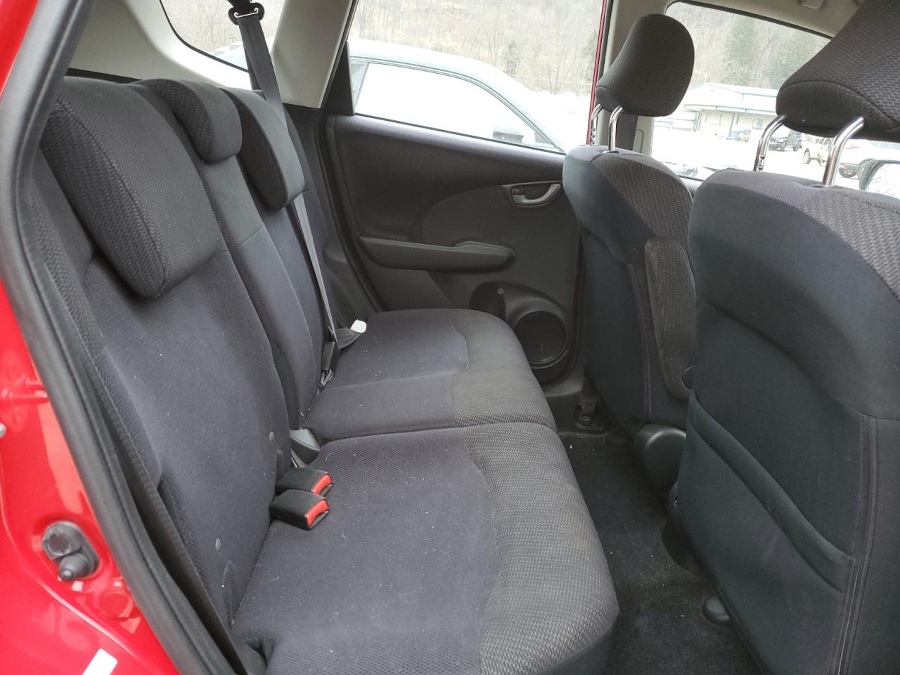 2012 Honda Fit - Image 10