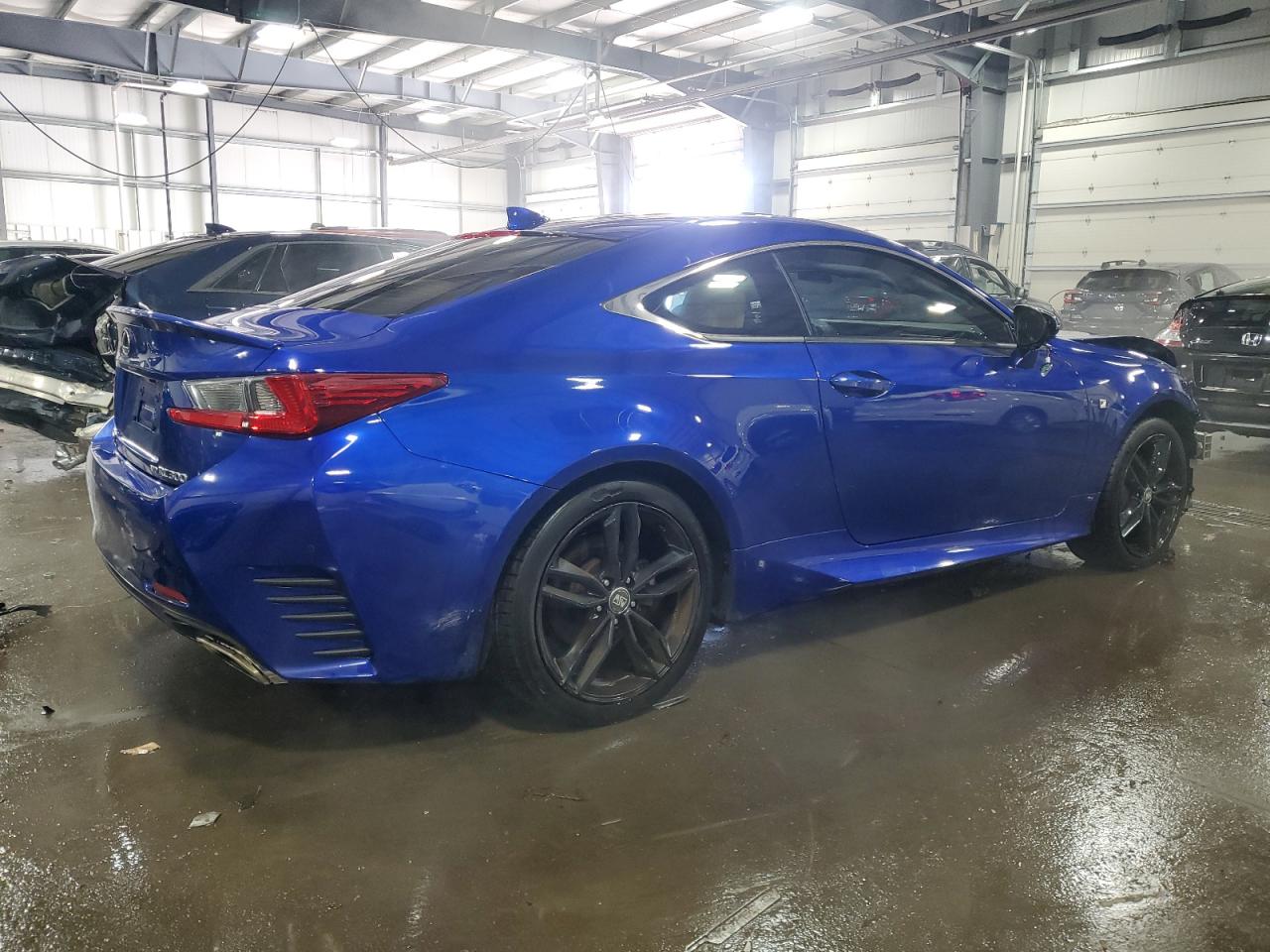 2016 Lexus RC - Image 3
