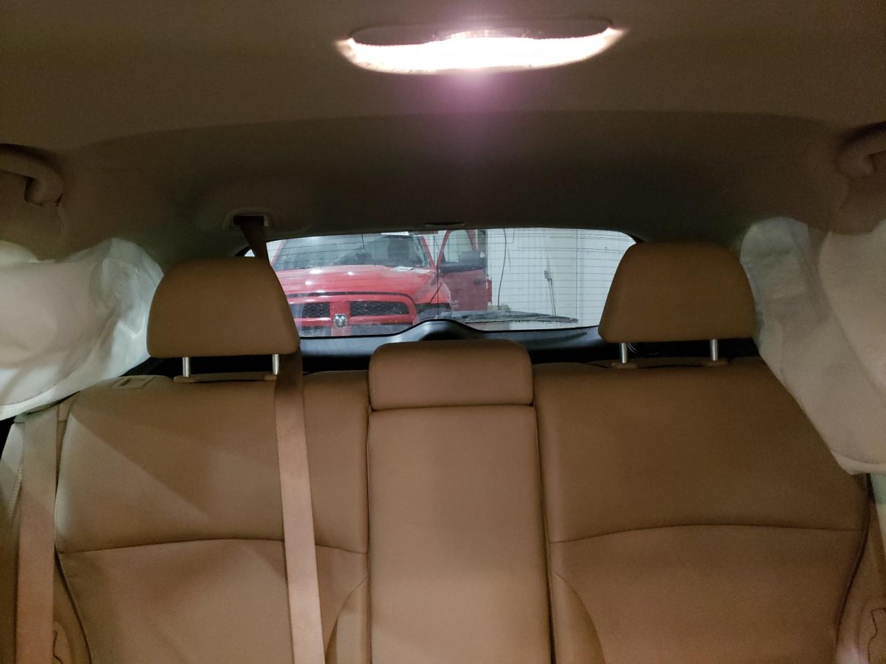 2019 Subaru Outback - Image 10