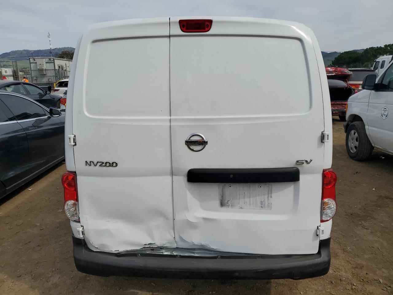 2014 Nissan NV - Image 6