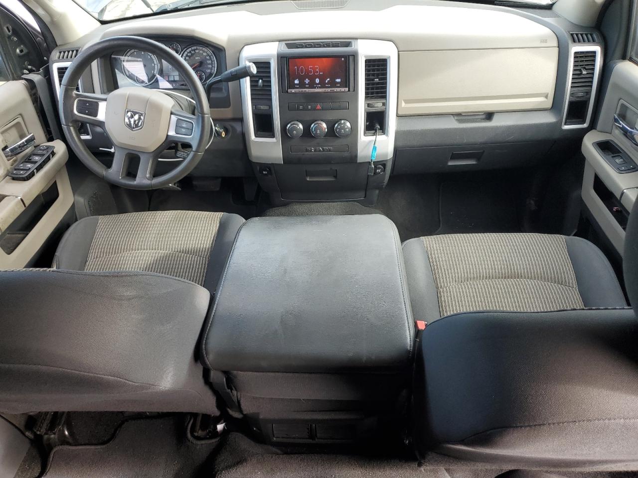 2010 Dodge RAM - Image 8