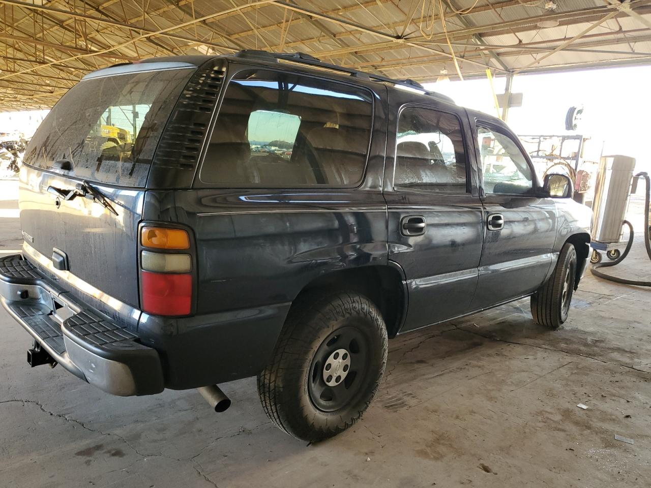 2006 Chevrolet Tahoe - Image 3