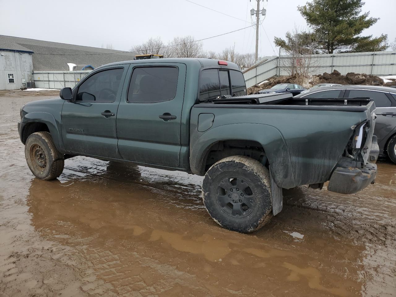 2011 Toyota Tacoma - Image 2