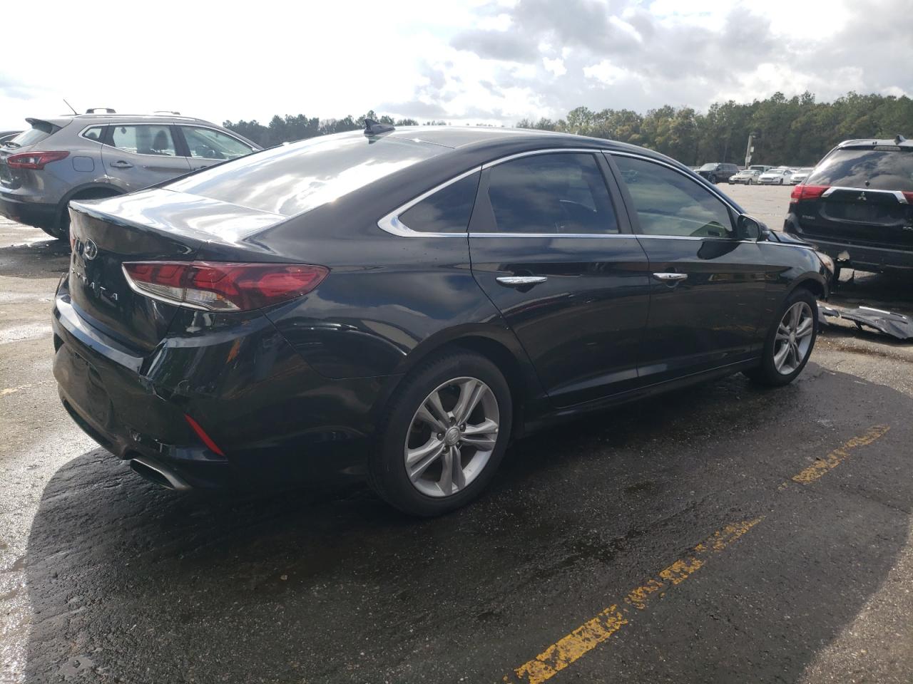 2018 Hyundai Sonata - Image 3