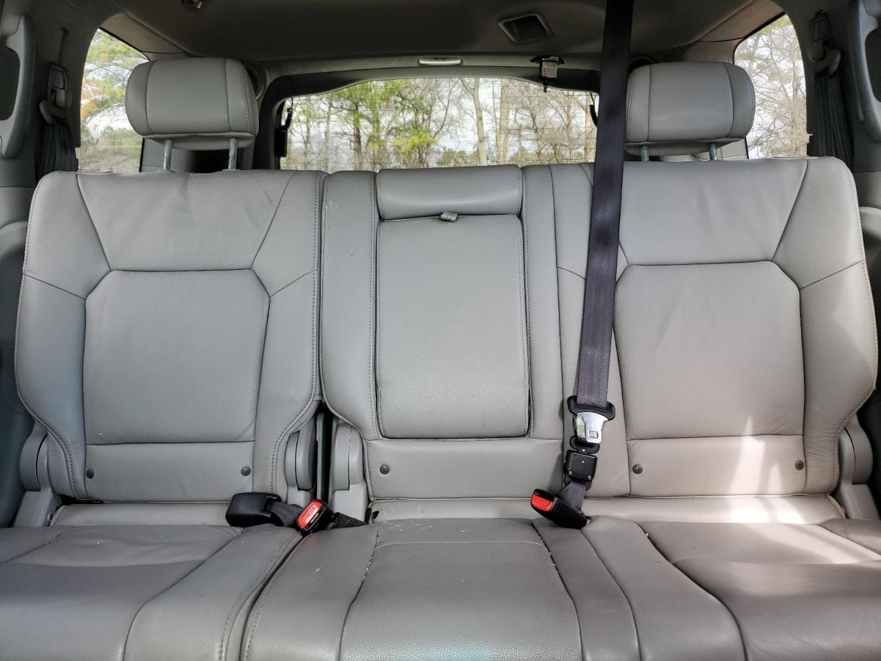 2010 Honda Pilot - Image 10